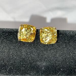KATE SPADE NEW YORK GOLD GLITTER SQUARE STUD EARRINGS